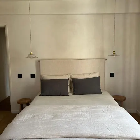 De Charme Avec Grand Jardin Centre Sur Villa *